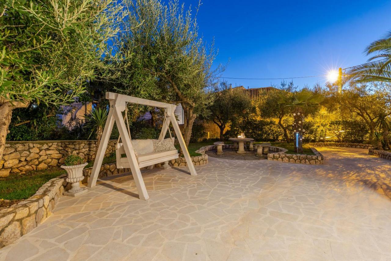 Villa Bella With Pool Novalja Exterior foto
