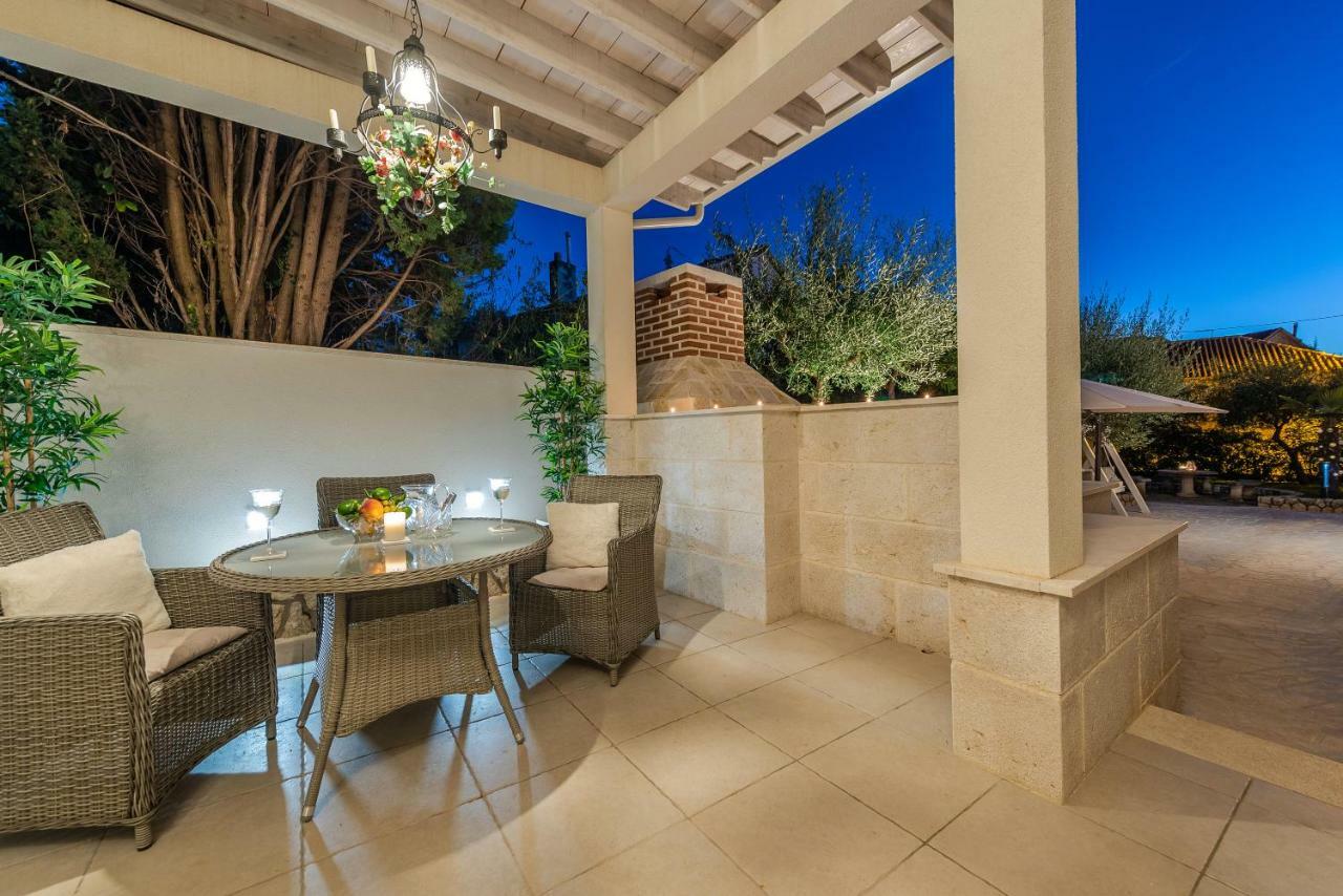 Villa Bella With Pool Novalja Exterior foto