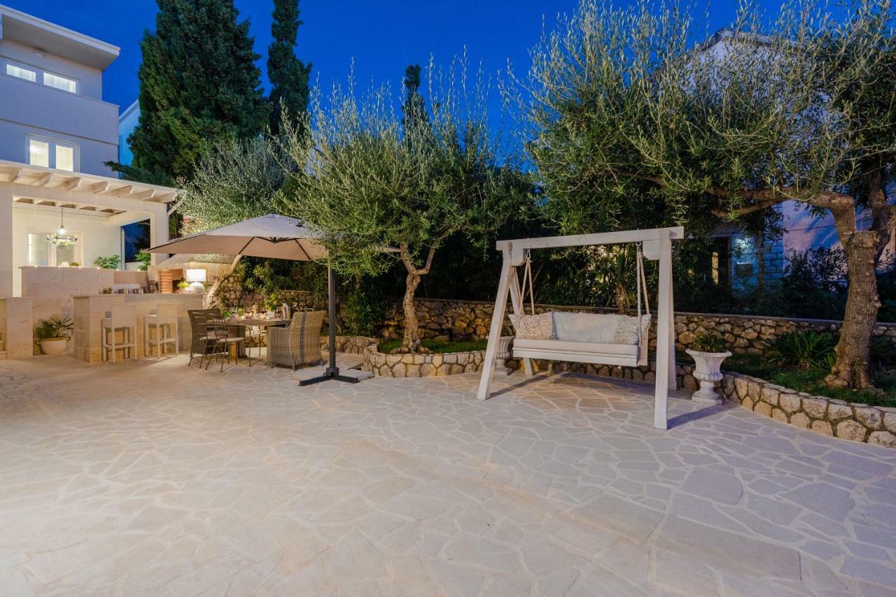 Villa Bella With Pool Novalja Exterior foto
