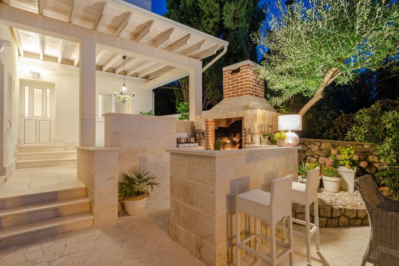 Villa Bella With Pool Novalja Exterior foto